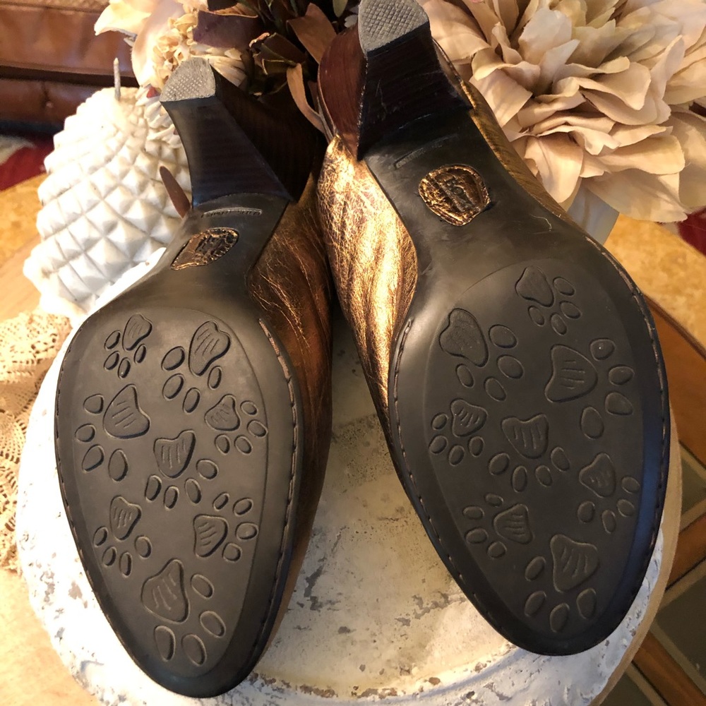 Born Leather Mules - Picture 7 of 10